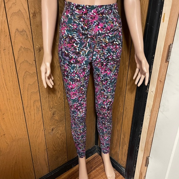 Lululemon" Swift Speed High Rise Tight 28" Floral Electric Multi - Picture 14 of 16